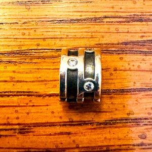 Authentic Pandora Retired Abstract Clip